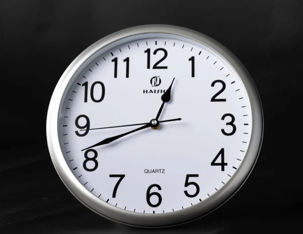 Silver 27cm Round Wall Clocks | Call / WhatsApp 0119383838 | Credible Point