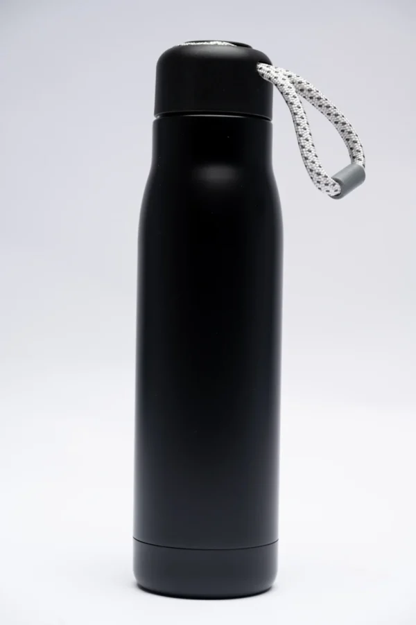 620ml String Flasks Metallic Matte Black White Bronze Nairobi | Call / WhatsApp 0119383838 | Credible Point