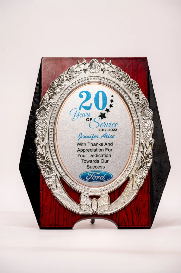 New Wooden Awards Multiple Sizes Gold Silver Natural Nairobi | Call / WhatsApp 0119383838 | Credible Point