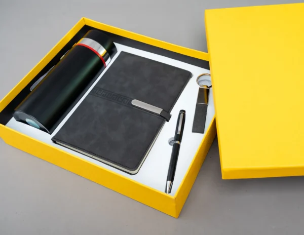 Fancy Gift Set Flask Notebook Pen Keyholder Nairobi | Call / WhatsApp 0119383838 | Credible Point