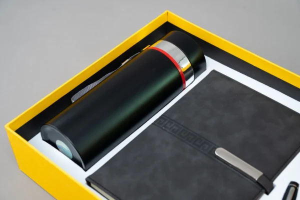 Fancy Gift Set Flask Notebook Pen Keyholder Nairobi | Call / WhatsApp 0119383838 | Credible Point