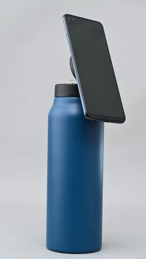 Magnetic Flasks 750ml Phone Holder Hydration Tech Nairobi | Call / WhatsApp 0119383838 | Credible Point