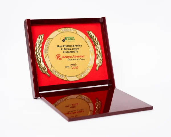 Self Sitting Awards Gold Silver Wood Desk Trophy Nairobi Call WhatsApp 0119383838 Credible Point