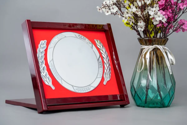 Self Sitting Awards Gold Silver Wood Desk Trophy Nairobi Call WhatsApp 0119383838 Credible Point