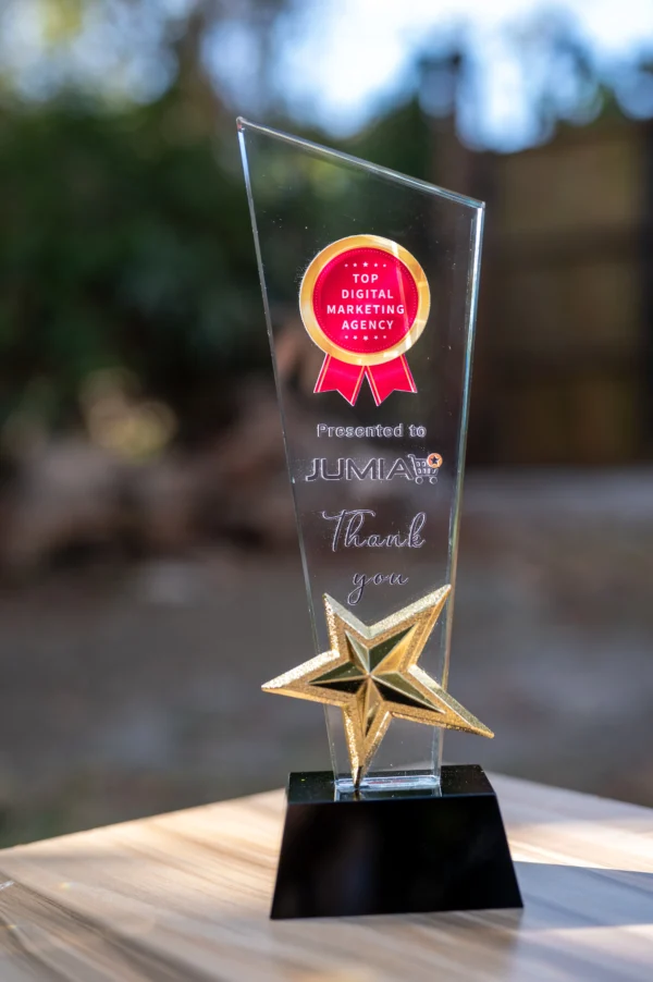 Star Awards Glass Crystal Gold Star Accent Black Base Nairobi Call WhatsApp 0119383838 Credible Point