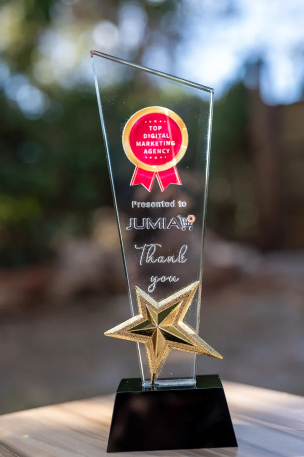 Star Awards Glass Crystal Gold Star Accent Black Base Nairobi Call WhatsApp 0119383838 Credible Point