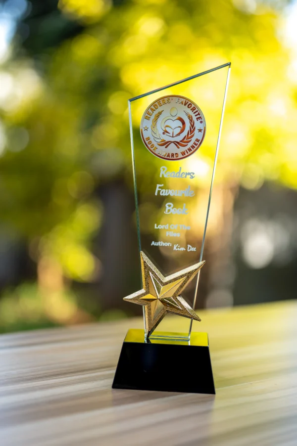 Star Awards Glass Crystal Gold Star Accent Black Base Nairobi Call WhatsApp 0119383838 Credible Point