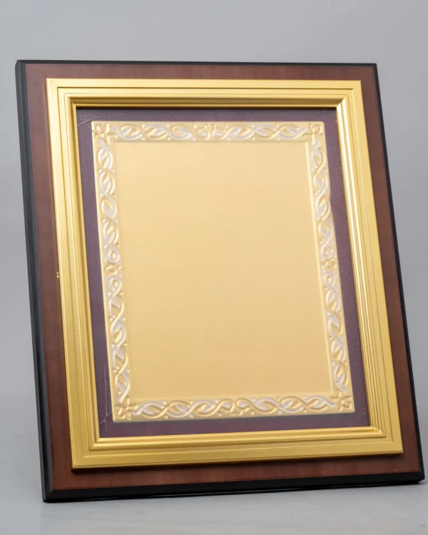 Executive Wooden Awards A3 Size 33x33cm Gold Plate Nairobi Call WhatsApp 0119383838 Credible Point