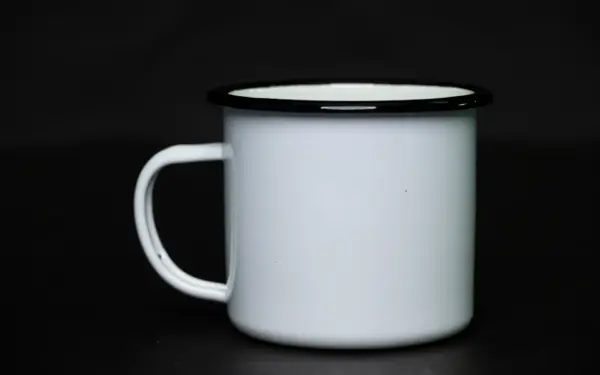 Small Enamel Mug – 325ml Vintage-Style Mug with Black or Silver Top Nairobi KSh 300 Credible Point