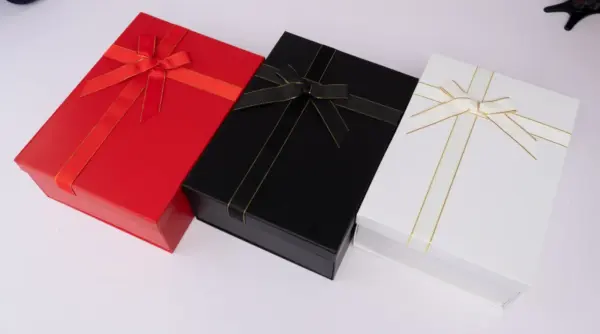 Magnetic Gift Boxes with Ribbon Nairobi KSh 600