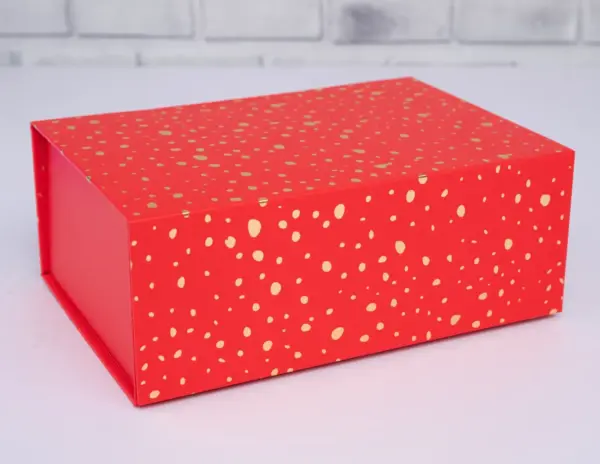 Polka Dotted Magnetic Gift Boxes KSh 450 2 Sizes